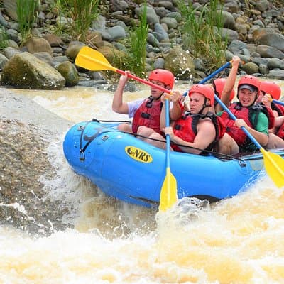 Naranjo River Rafting Class III IV - From Jaco photo 4