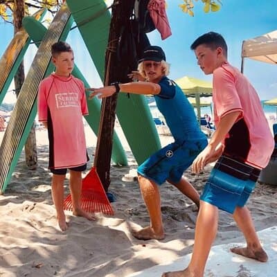 Surfing Classes Manuel Antonio photo 4