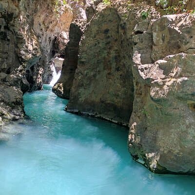 Coyotes cave waterfall