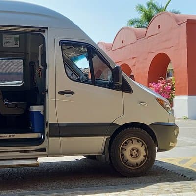Jaco / Los Sueños Marriott Hotels to SJO Airport Private Transfer photo 2