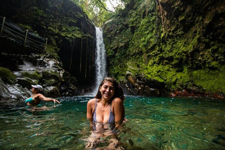 Rincon de la Vieja: Volcano Hike, Waterfall & Hot Springs
