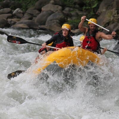 White Water Rafting Class 4 with Lunch - Arenal Tours photo 2