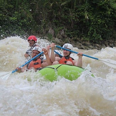 Whitewater Rafting Río Naranjo Class III+ photo 4