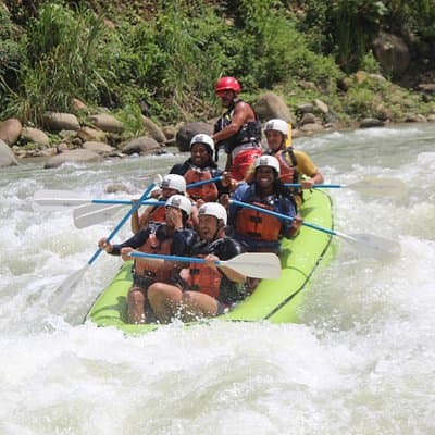 Whitewater Rafting Río Naranjo Class III+ photo 5