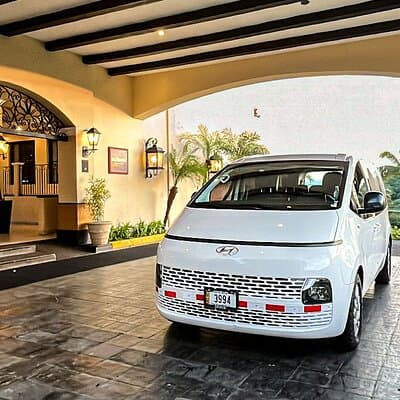 Liberia Airport to Hotels One Way Private Transfer photo 3
