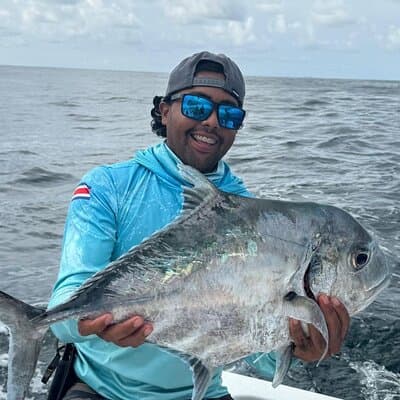 Tamarindo Private Fishing Charter – Drinks & Snacks photo 2