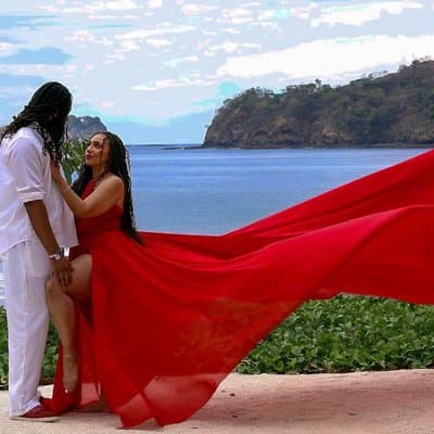 Flying Dress Photoshoot in Costa Rica – Luxury red dress, stunning outdoor backdrop, unforgettable shots!