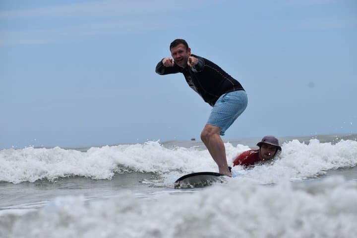 Private Surfing Lesson in Playa Grande for beginners and intermediates
